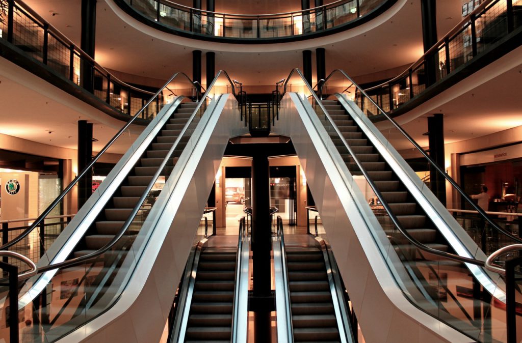 Commerical property advice from 2016 - 5 Tips for investing in commercial property