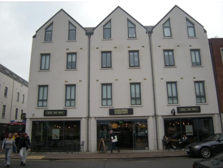 Mixed use commercial building 